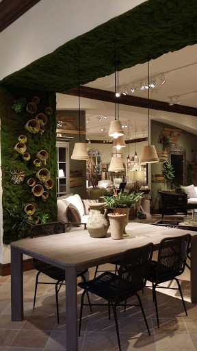 Furniture Store «Arhaus», reviews and photos, 140 University Town Center Dr, Sarasota, FL 34243, USA