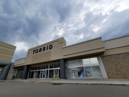 Torrid, 31077 Orchard Lake Rd Space #100, Farmington Hills, MI 48334, USA, 