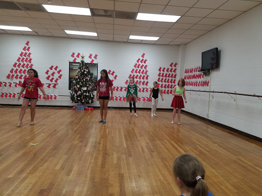 Community Center «Deer Park Community Center», reviews and photos, 610 E San Augustine St, Deer Park, TX 77536, USA