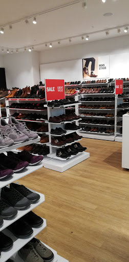 Clarks Outlet