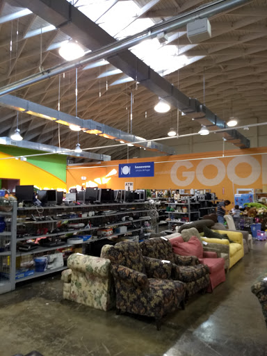 Thrift Store «Goodwill Store and Donation Center», reviews and photos, 3401 Fredericksburg Rd, San Antonio, TX 78201, USA