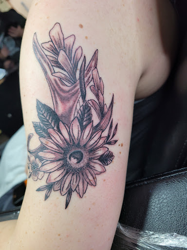 Explore tribal half sleeve tattoo ideas, creative tattoo ideas in Florence, available at TATTOOGA