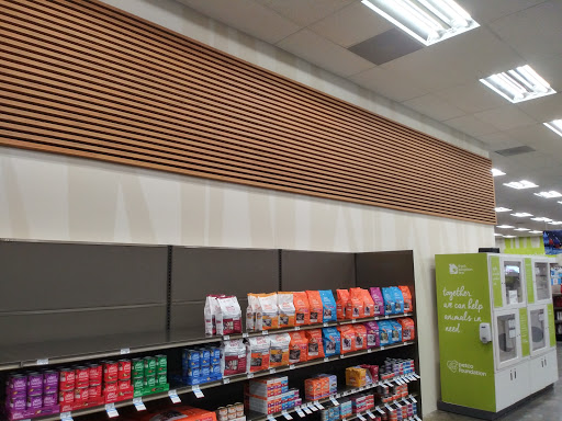 Pet Supply Store «Petco Animal Supplies», reviews and photos, 26501 Bouquet Canyon Rd, Saugus, CA 91350, USA