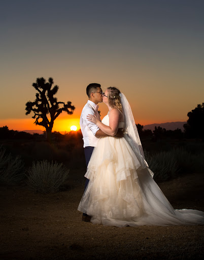 Wedding photographer Palmdale