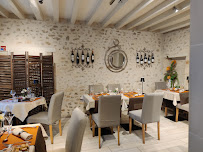 Atmosphère du Restaurant français L'Atelier du Blanc Manger à Verneuil-en-Halatte - n°1