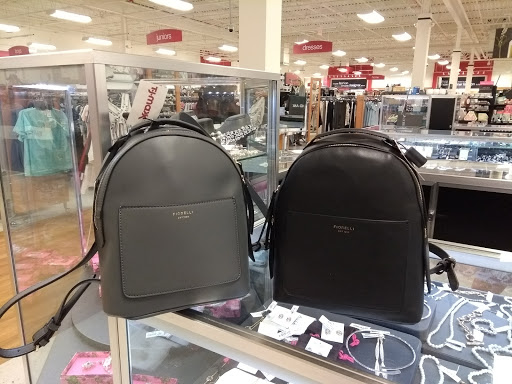 Department Store «T.J. Maxx», reviews and photos, 744 S Meadow St #300, Ithaca, NY 14850, USA