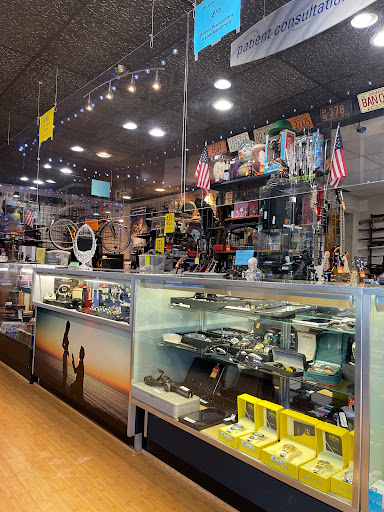 Coin Dealer «Doctor Cash Coin & Pawn», reviews and photos, 4103 Winder Hwy, Flowery Branch, GA 30542, USA