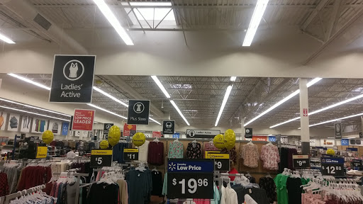 Discount Store «Walmart», reviews and photos, 8745 Branch Ave, Clinton, MD 20735, USA