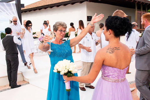 Bridal Shop «MB Bride & Special Occasion», reviews and photos, 123 S Urania Ave, Greensburg, PA 15601, USA