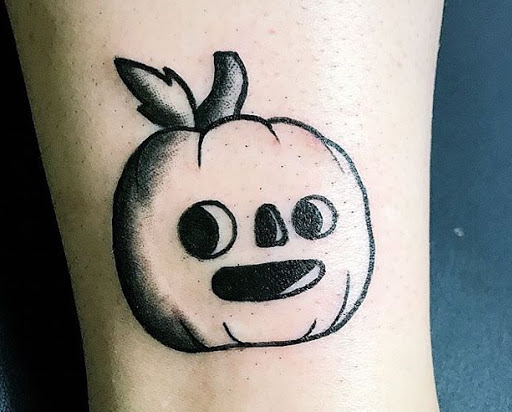 Tattoo Shop «Ink and Iron Tattoo Parlour and Gallery», reviews and photos, 1505 Adams St, Toledo, OH 43604, USA