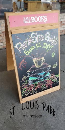 Book Store «Half Price Books», reviews and photos, 5017 Excelsior Blvd, St Louis Park, MN 55416, USA
