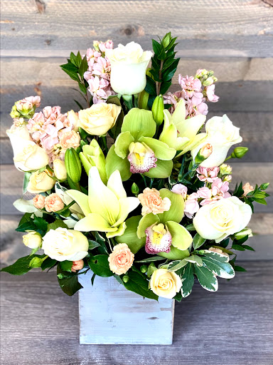 Florist «Everyday Flowers and Balloons», reviews and photos, 512 El Camino Real, Redwood City, CA 94063, USA