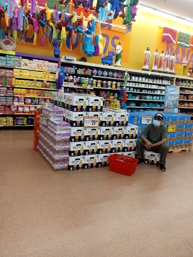 Grocery Store «Northgate Gonzalez Markets», reviews and photos, 831 N Hacienda Blvd, La Puente, CA 91744, USA