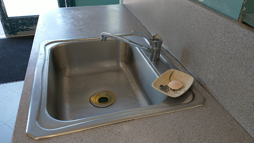 Dry Cleaner «Walnut Park Cleaners», reviews and photos, 5420 NE 6th Ave, Portland, OR 97211, USA