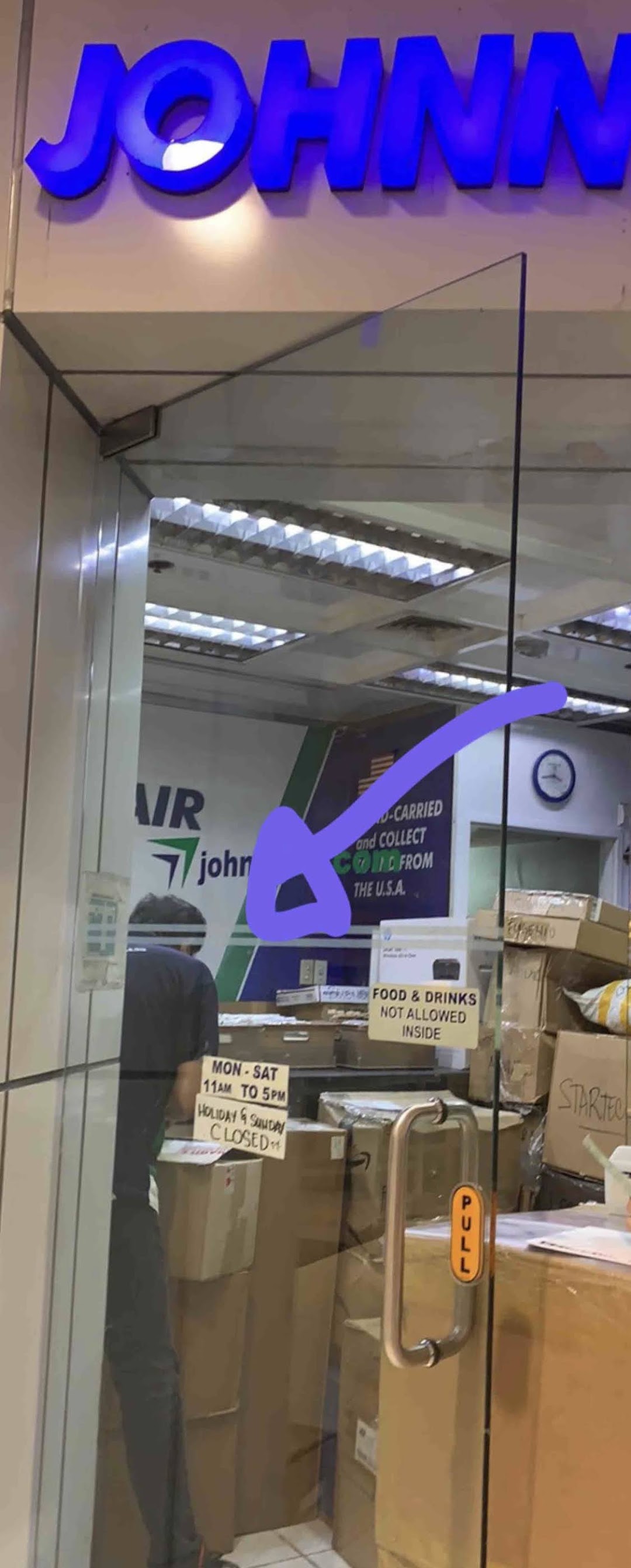 Johnny Air Cargo - SM Megamall