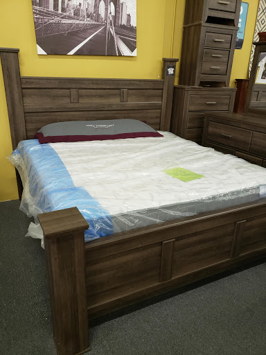 Furniture Store «Furniture & Cabinet Outlet Center», reviews and photos, 7716 Service Center Dr, West Chester Township, OH 45069, USA