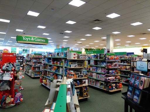 Book Store «Barnes & Noble», reviews and photos, 1245 NY-300, Newburgh, NY 12550, USA