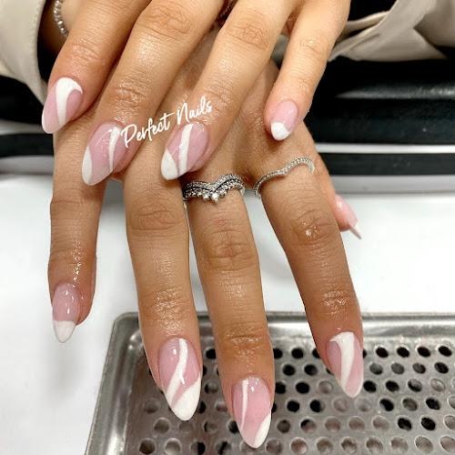 Perfect Nails - Derby