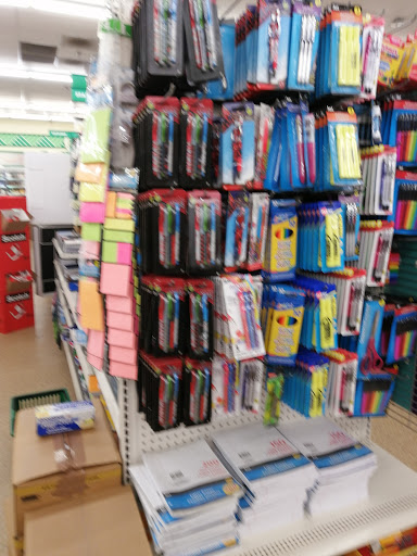 Dollar Store «Dollar Tree», reviews and photos, 918 E New York St #130, Aurora, IL 60505, USA
