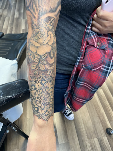 Find tattoo ideas for men stars for your next unique tattoo in Saint Paul at No Joke Tattoo Studios