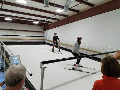 Ski Shop «Pro-Fit Ski & Mountain Sports», reviews and photos, 34 Catoctin Cir SE, Leesburg, VA 20175, USA