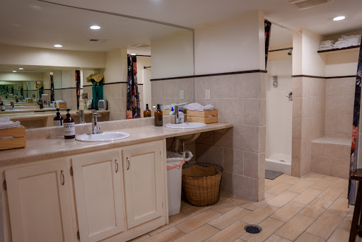 Gym «Bodyfit KC Gym», reviews and photos, 3838 Main St, Kansas City, MO 64111, USA