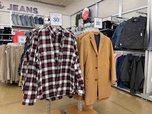 Clothing Store «Old Navy», reviews and photos, 1600 Saratoga Ave, San Jose, CA 95129, USA