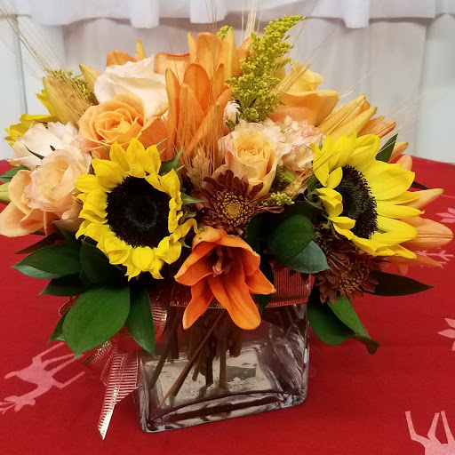 Florist «Victorian Garden florist», reviews and photos, 8543 W Boynton Beach Blvd, Boynton Beach, FL 33472, USA