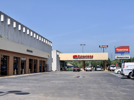 Tire Shop «Firestone Complete Auto Care», reviews and photos, 920 Rivergate Pkwy, Goodlettsville, TN 37072, USA