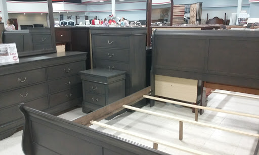 Furniture Store «Louisville Overstock Furniture Warehouse», reviews and photos, 1050 E Lewis and Clark Pkwy, Clarksville, IN 47129, USA