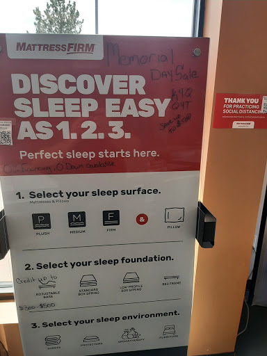 Mattress Store «Mattress Firm Highlands Ranch Westridge», reviews and photos, 9305 Dorchester St Suite 102, Highlands Ranch, CO 80129, USA