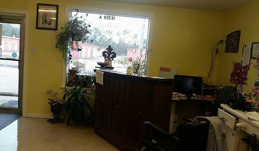 Barber Shop «Cut Mania Barber Shop and More», reviews and photos, 18308 Commission Rd, Long Beach, MS 39560, USA