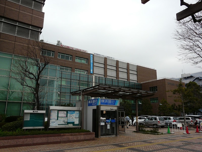 横浜市磯子図書館