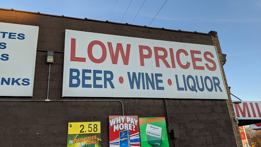 Four Aces Snacks & Tobacco