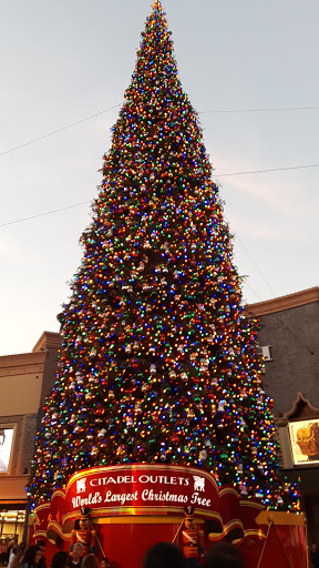 Clothing Store «GUESS Factory», reviews and photos, 100 Citadel Dr Suite 600, Commerce, CA 90040, USA