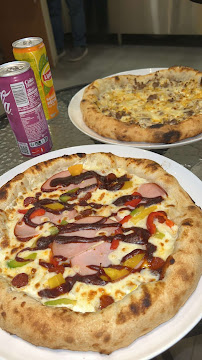 Plats et boissons du Restauration rapide Pizza Primo à Roost-Warendin - n°1