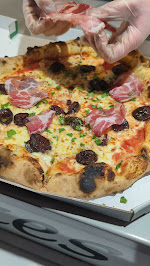 Pepperoni du Pizzas à emporter Olive pizza olympique à La Crau - n°1
