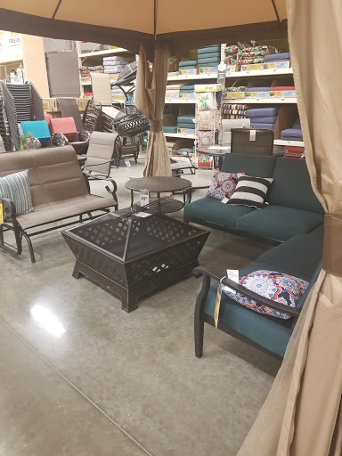 Home Improvement Store «The Home Depot», reviews and photos, 251 Springhill Rd, Carpentersville, IL 60110, USA