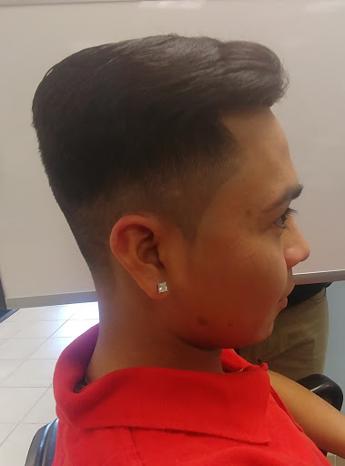 Beauty Salon «Claudia Hair Salon», reviews and photos, 62 Plaza St NE, Leesburg, VA 20141, USA