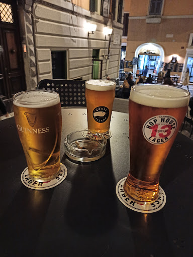 Finnegan irish pub