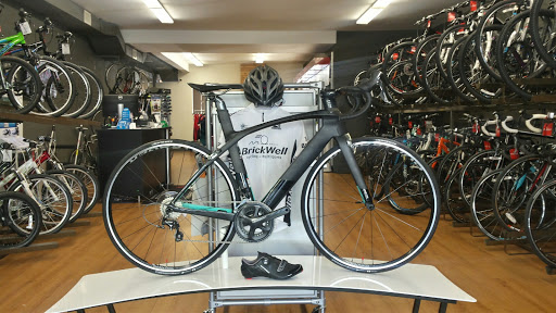 Sporting Goods Store «Brickwell Cycling and Multisports», reviews and photos, 238 Main St, Farmingdale, NY 11735, USA