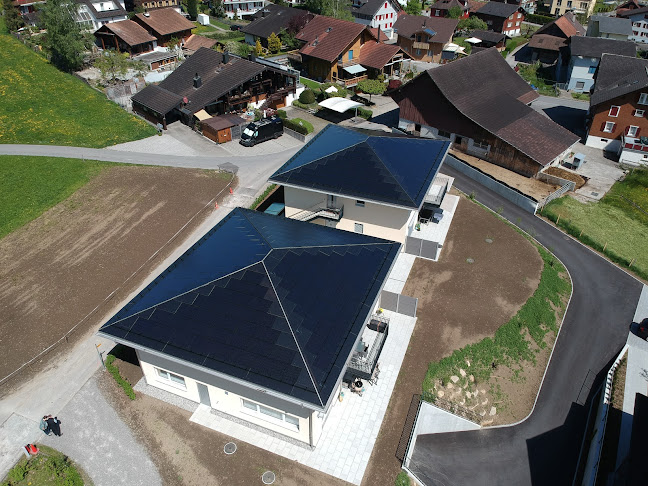 Kommentare und Rezensionen über Dach und Solar AG