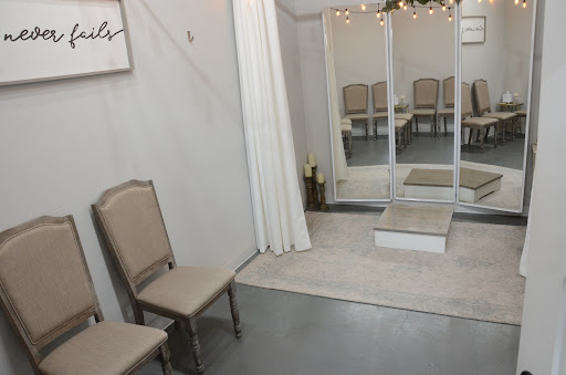 Bridal Shop «Something Blue Bridal Boutique», reviews and photos, 107 W Stewart Ave, Puyallup, WA 98371, USA