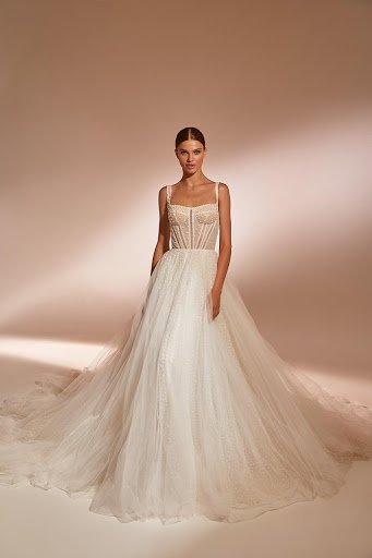Stores to buy wedding dresses Bucharest