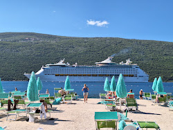Foto di Carine Hotel Kumbor Beach con una costa dritta
