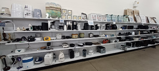 Thrift Store «Goodwill Ocala Superstore Adjacent to Paddock Mall», reviews and photos, 2830 SW 27th Ave, Ocala, FL 34471, USA