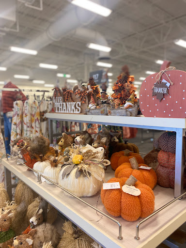 Department Store «Nordstrom Rack Lake Brandon Plaza», reviews and photos, 11201 Causeway Blvd, Brandon, FL 33511, USA