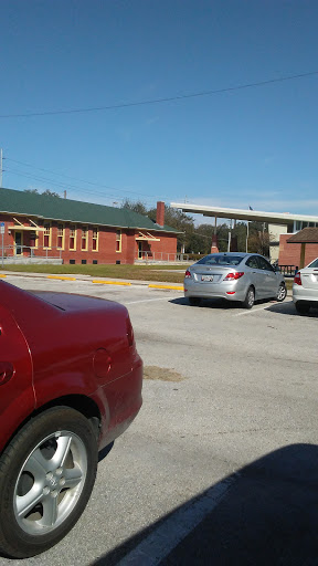 Recreation Center «Gardenville Recreation Center», reviews and photos, 6215 Symmes Rd, Gibsonton, FL 33534, USA