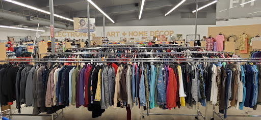 Thrift Store «Auburn Goodwill», reviews and photos