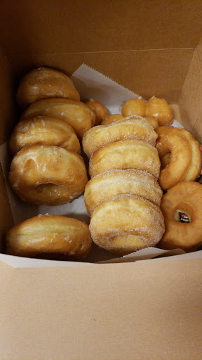 Bakery «Tip Top Donuts», reviews and photos, 745 Cobb Pkwy N, Marietta, GA 30062, USA